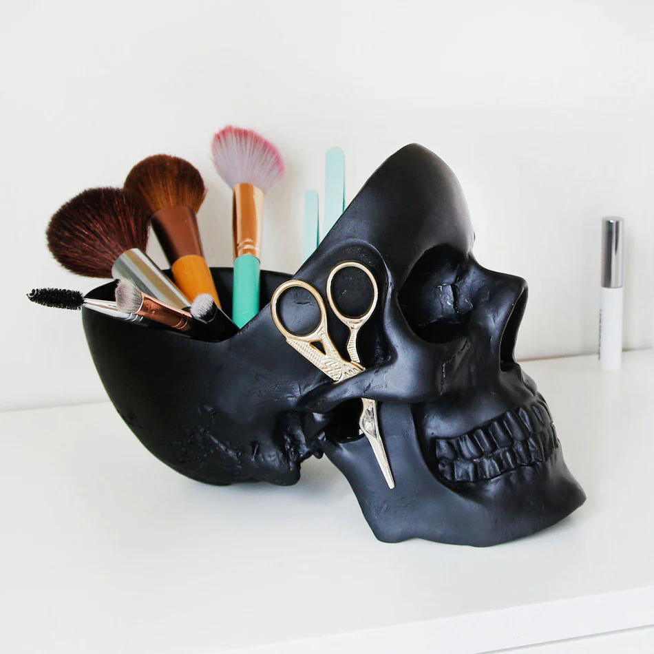 Suck UK Skull Desk Tidy - Image 4